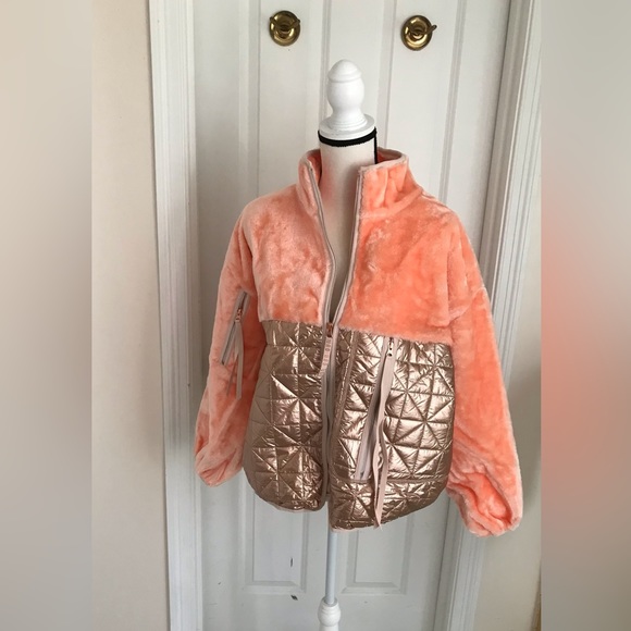 UGG Marlene Quilted Fleece Jacket - Picture 6 of 9